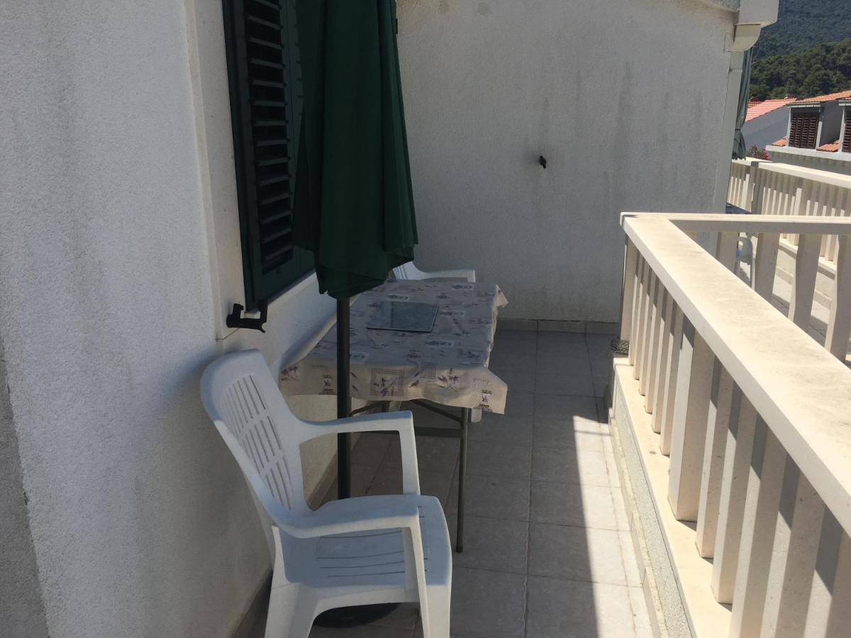 Apartmani Domenika Žuljana Buitenkant foto