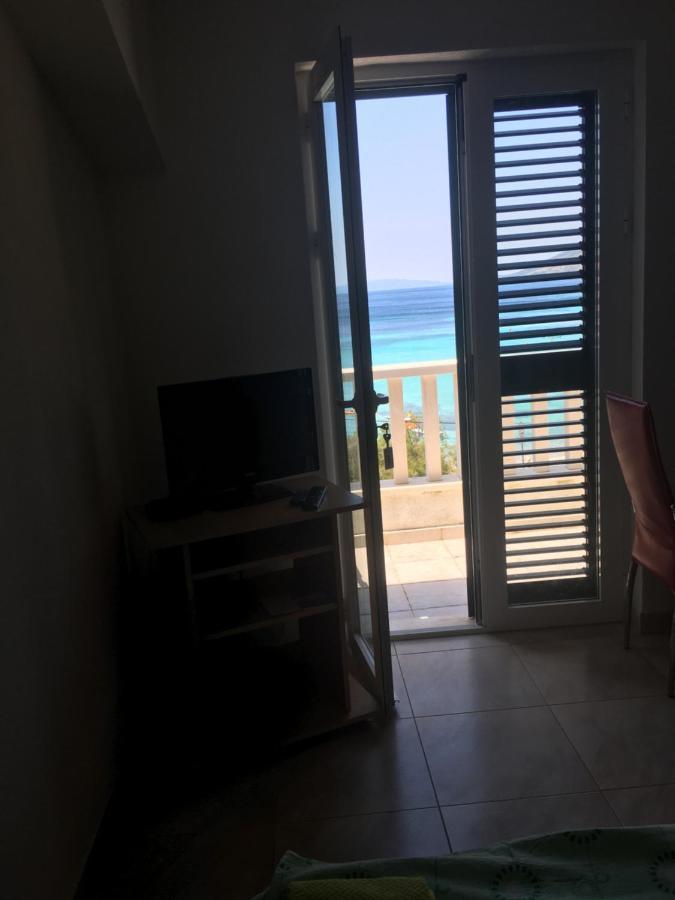 Apartmani Domenika Žuljana Buitenkant foto
