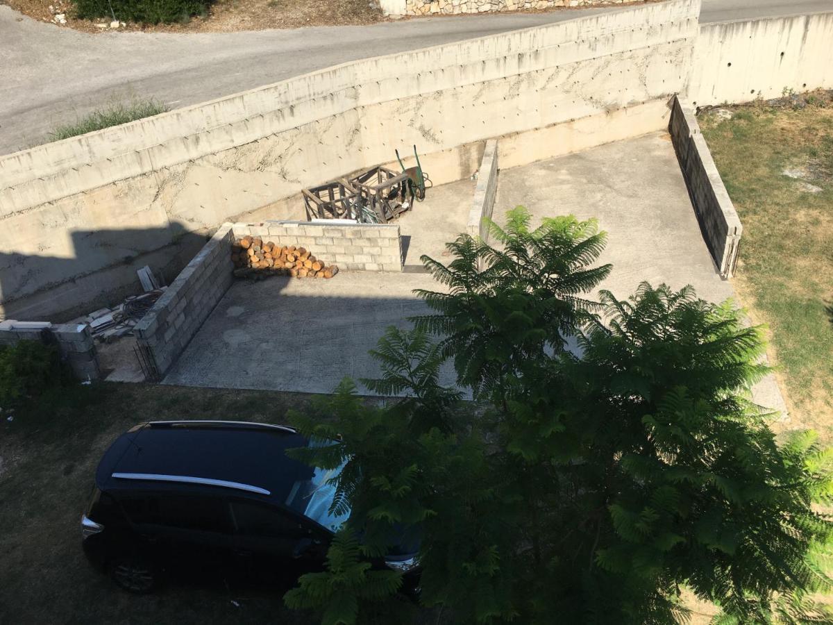 Apartmani Domenika Žuljana Buitenkant foto